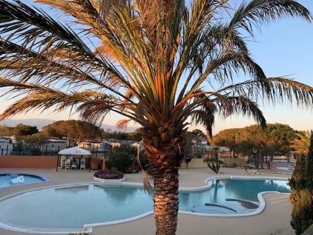 Bungalow Canet-en-Roussillon Exterior photo